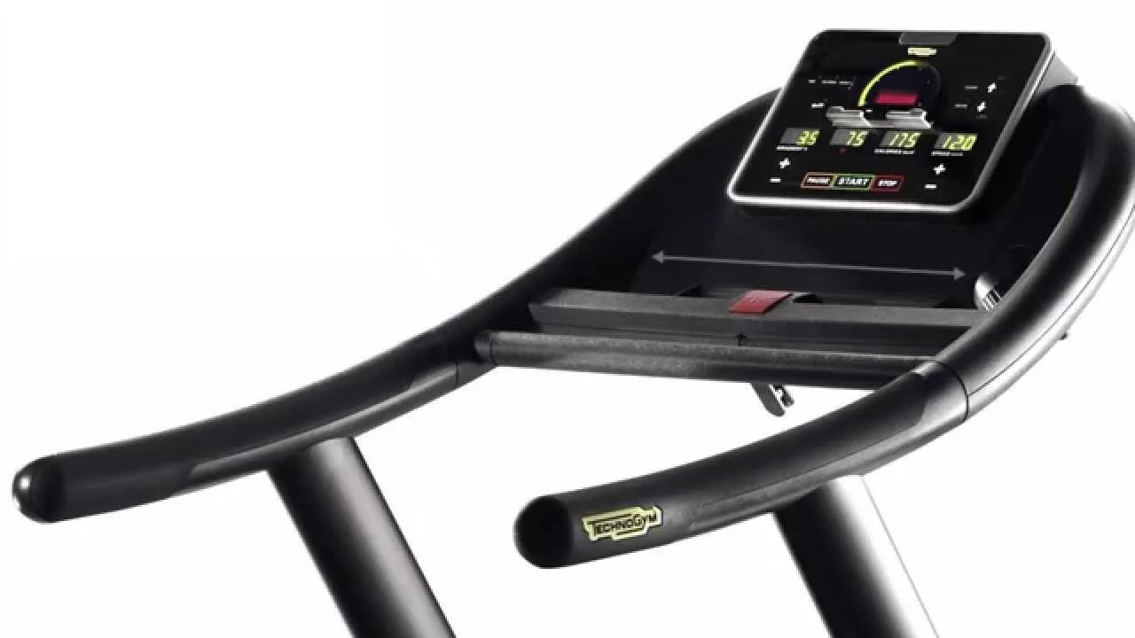 Бігова доріжка Technogym Jog Forma