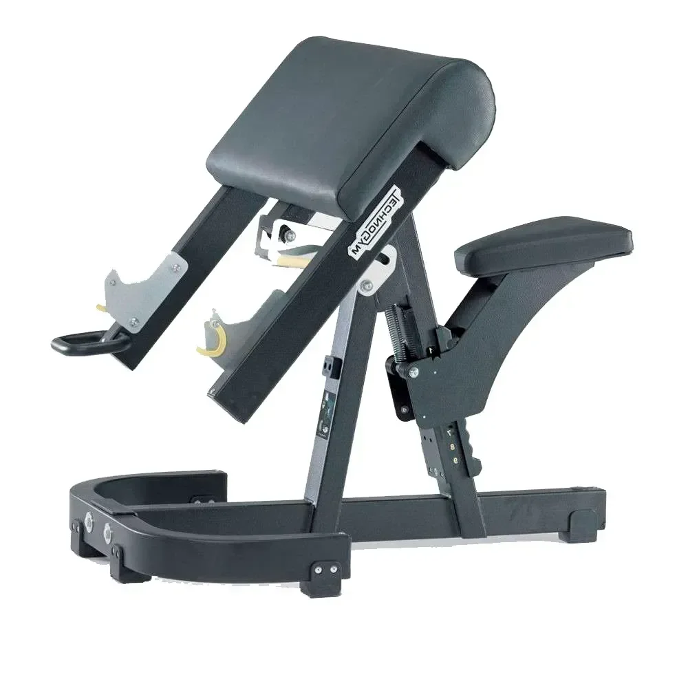 Лавка Скотта  Technogym Pure Strength Scott Bench PG06